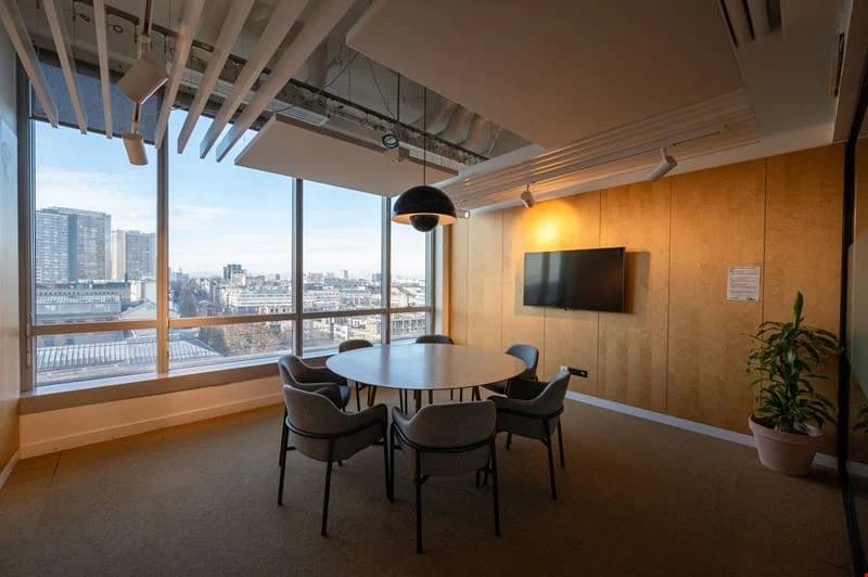 Paris vu depuis le bureau de Meridian